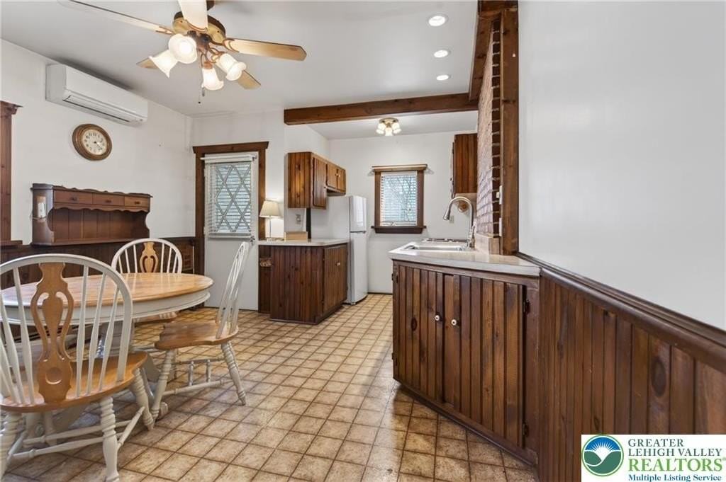 216 W Bertsch St - Photo 5 of 24