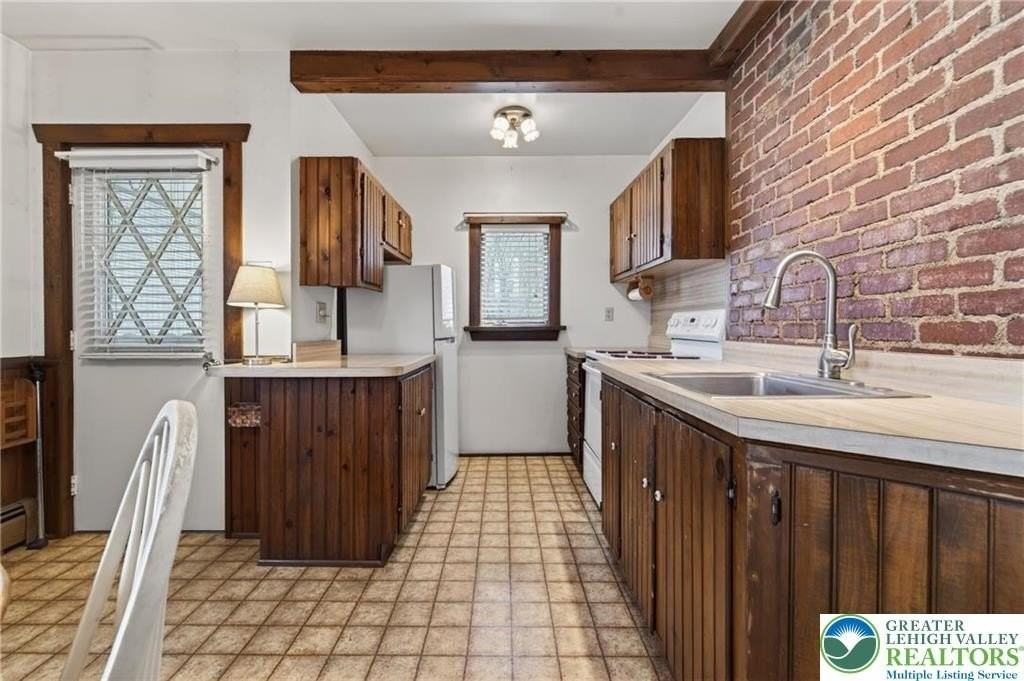 216 W Bertsch St - Photo 6 of 24