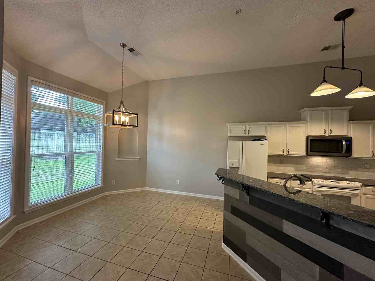 12321 Afton Pl - Photo 7 of 22