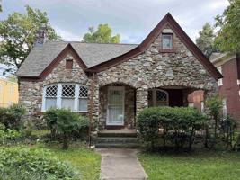featured image of 1981 Snowden Ave
