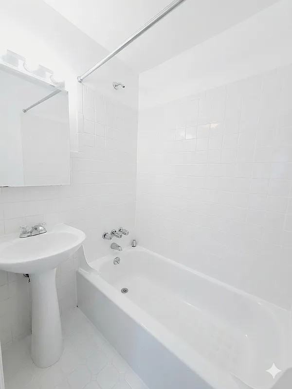 217 E 29th St #52 - Photo 4 of 4