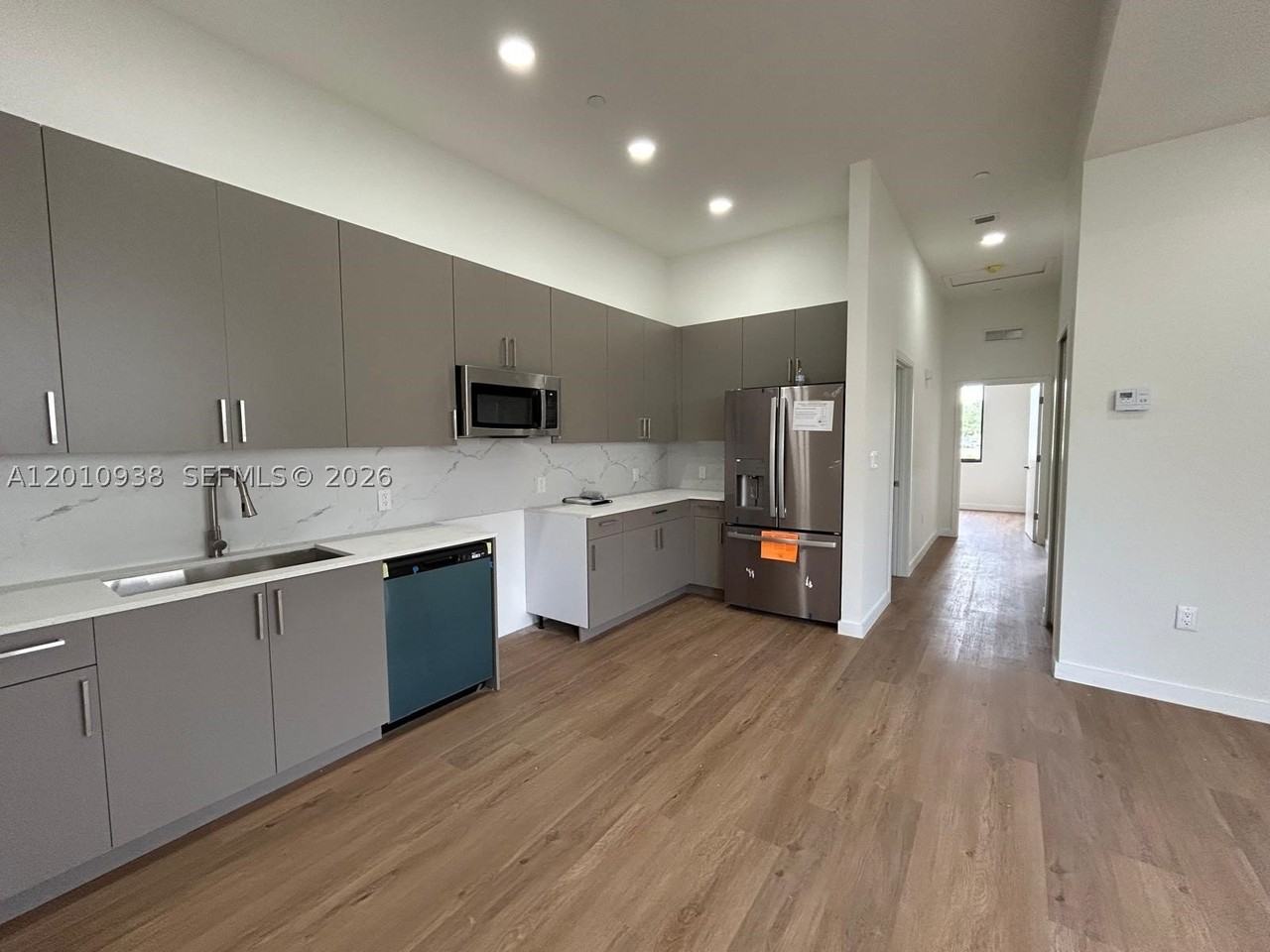 19444 Sw 125th Ave #0 - Photo 4 of 23