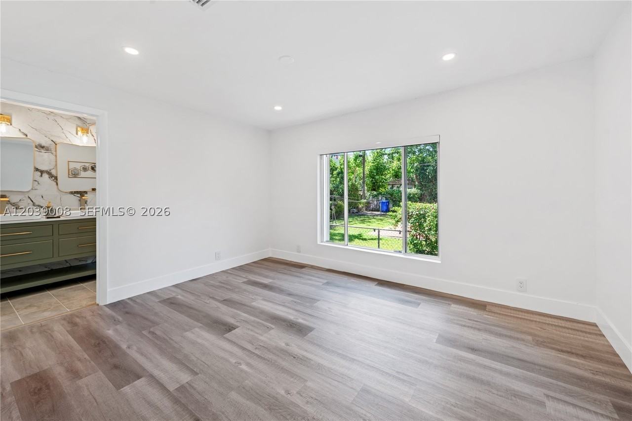 2721 Sw 29th Ct - Photo 7 of 17