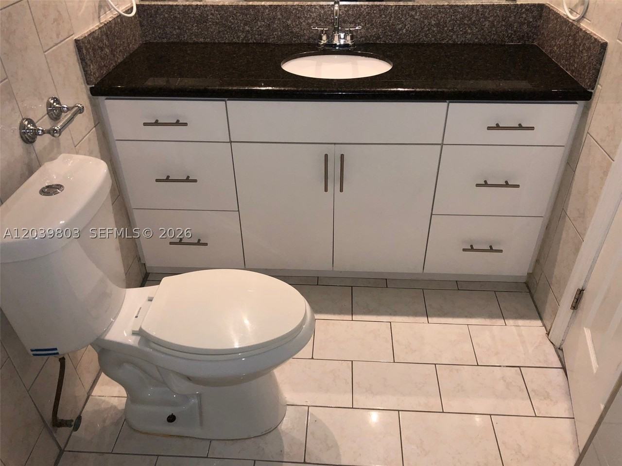 2801 Sw 81st Ave #0 - Photo 3 of 12