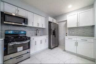 425 Nw 14th Way - Photo 1 of 1