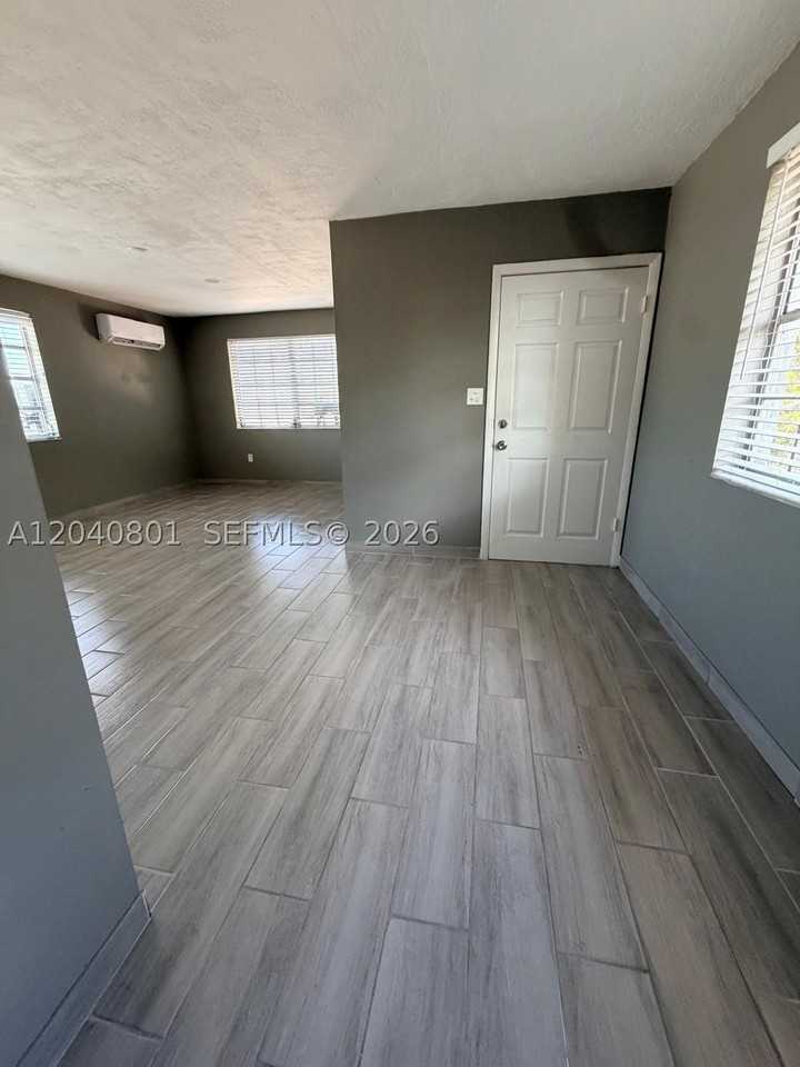 359 W 12th St #3 - Photo 6 of 16