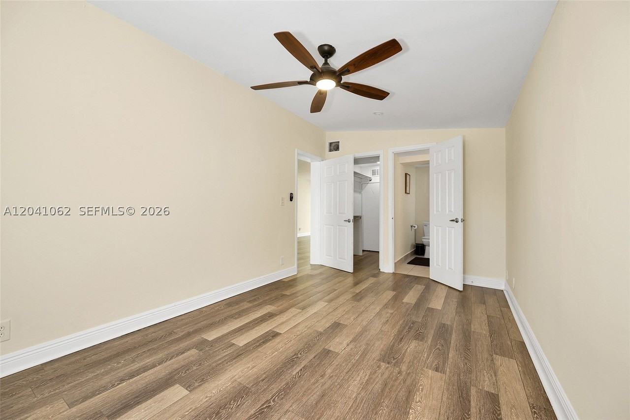 3524 Sw 14th St - Photo 7 of 28