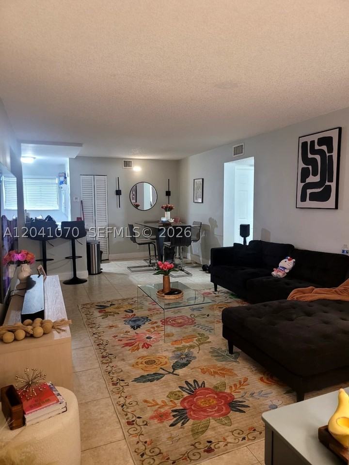 703 Gardens Dr #102 - Photo 6 of 43