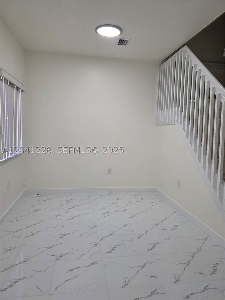 2973 Se 15th Ter - Photo 4 of 27