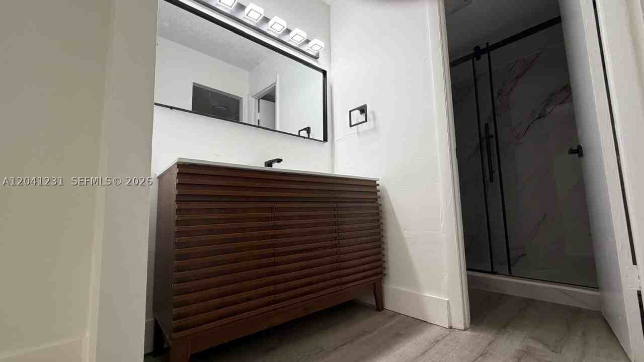 237 Lake Frances Dr #237 - Photo 6 of 12