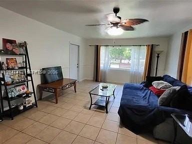 124 Nw 6th Ave - Photo 5 of 25