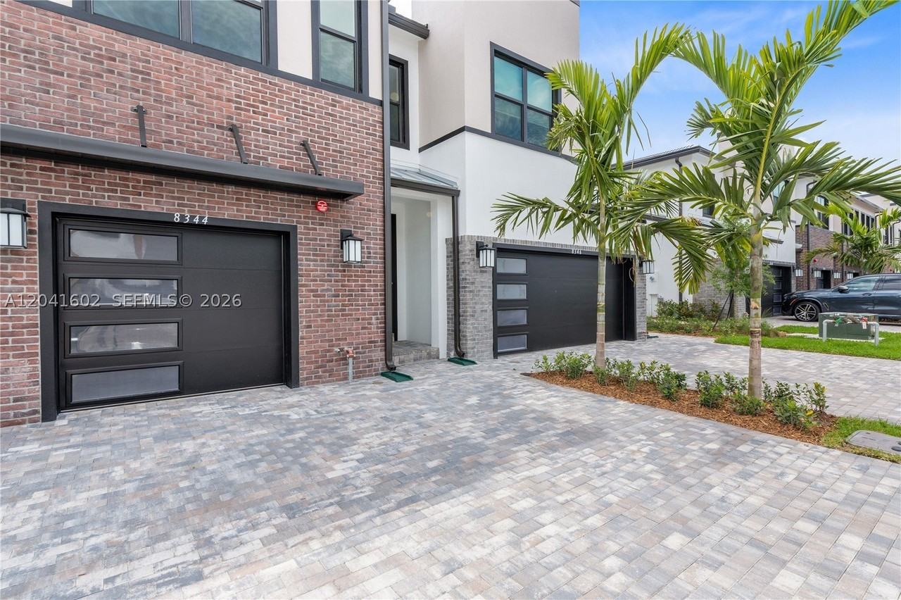 8344 Nw 7th Ct #8344 - Photo 4 of 30