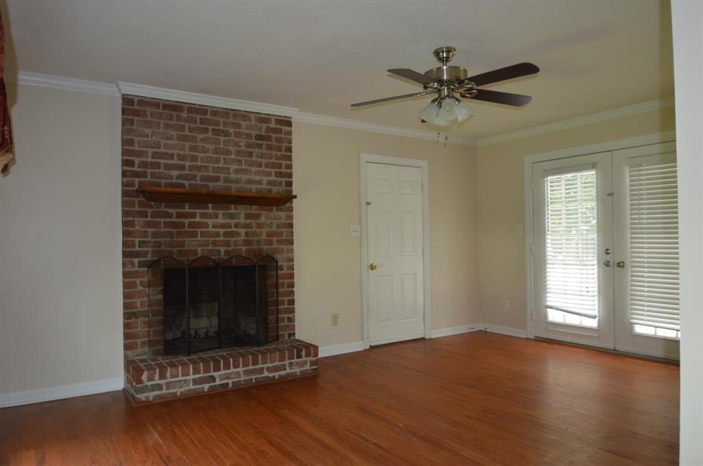 315 Southwest Drive - Photo 2 of 13
