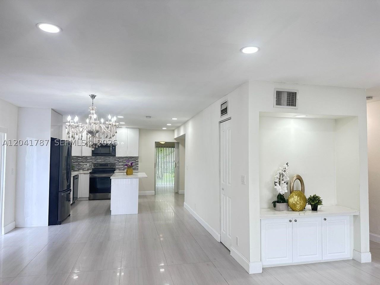 11603 Nw 29th St #4W - Photo 7 of 25