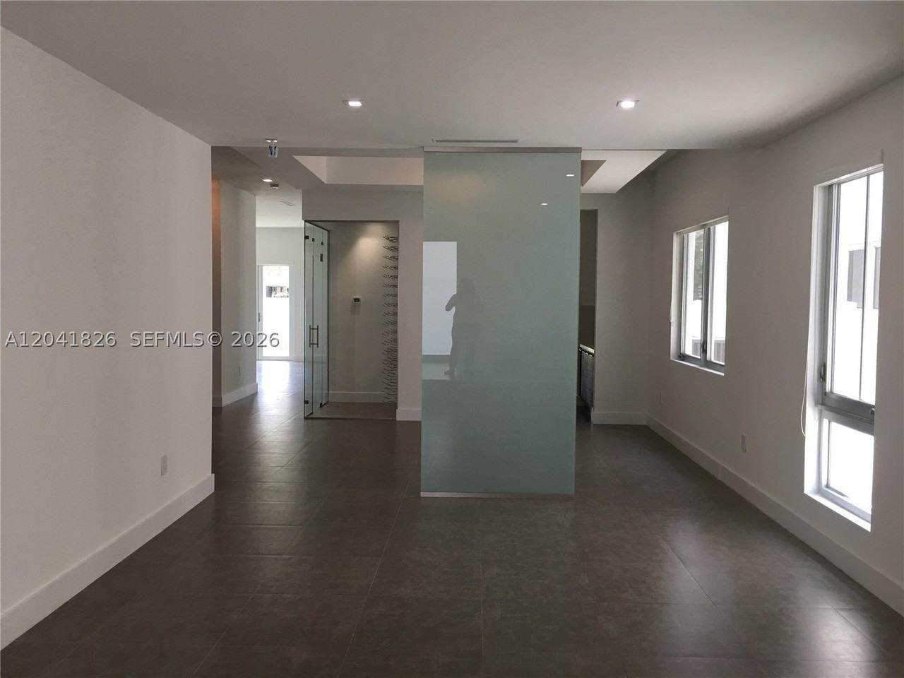 3405 Nw 82nd Ct - Photo 3 of 18