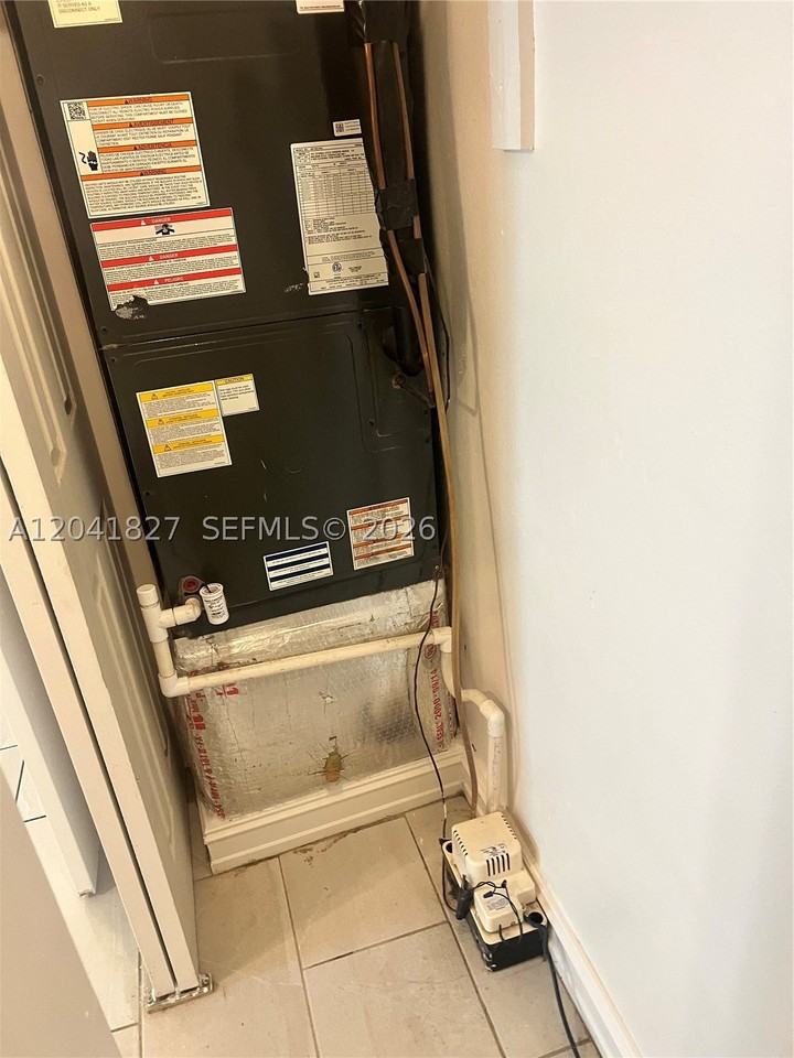 2300 Sw 44th St #2310 - Photo 4 of 10