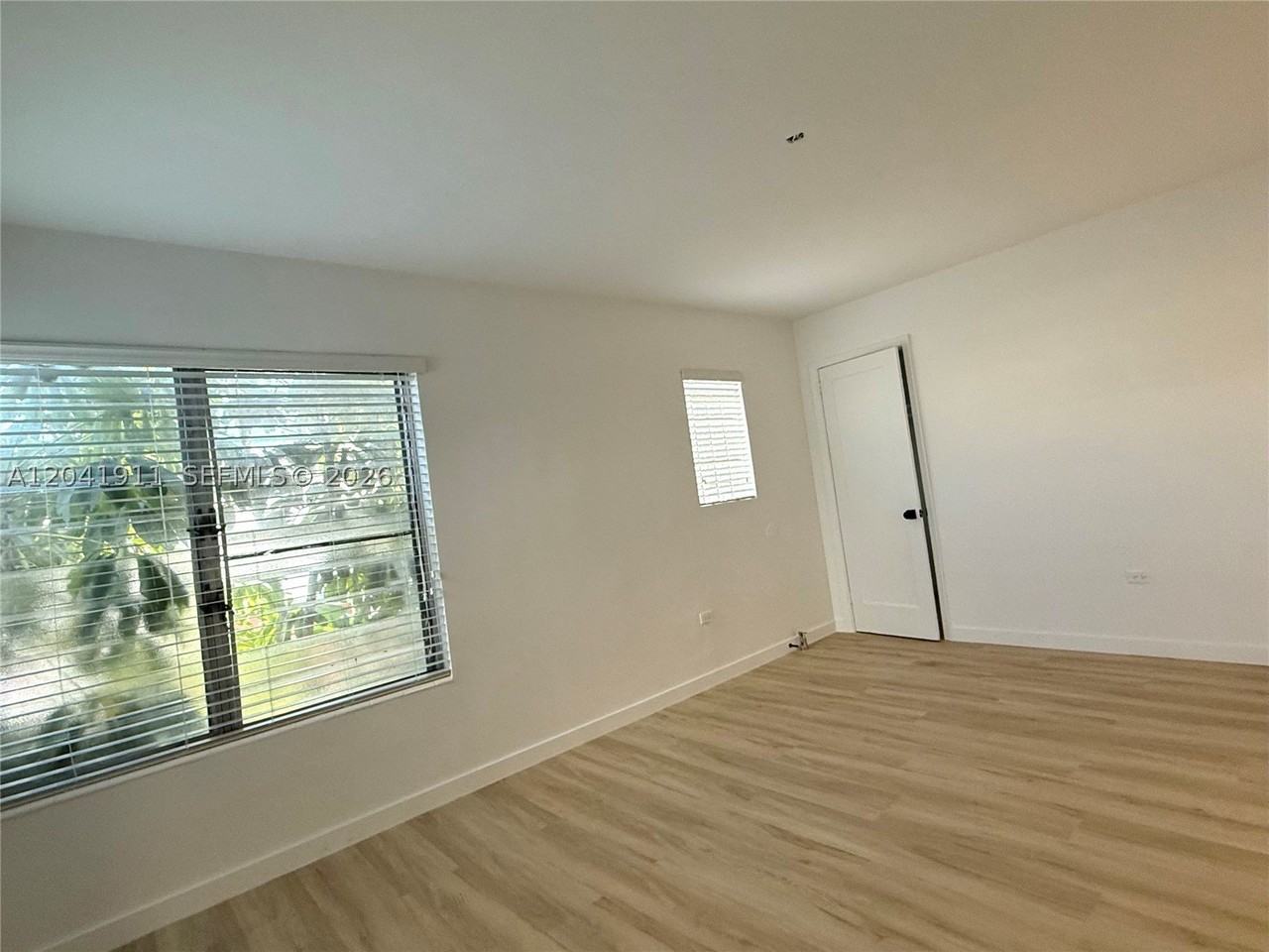 641 10th St #2 - Photo 3 of 12