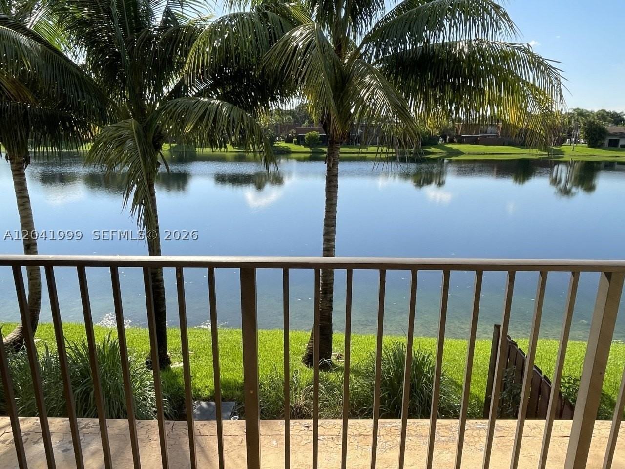 11894 Sw 12th Pl #11894 - Photo 3 of 36