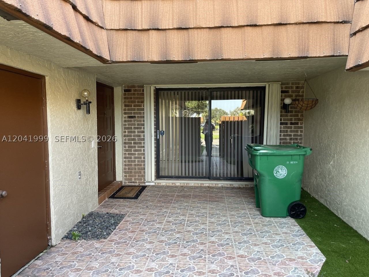 11894 Sw 12th Pl #11894 - Photo 5 of 36