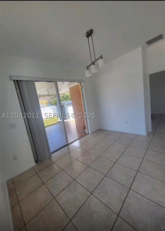 23752 Sw 110th Ave - Photo 6 of 13