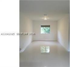 1029 Sw 11th Ave #0 - Photo 3 of 21