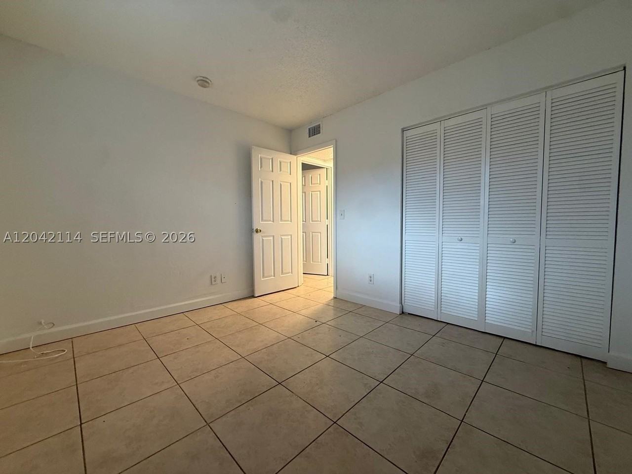 400 Nw 65th Ter #202 - Photo 4 of 16