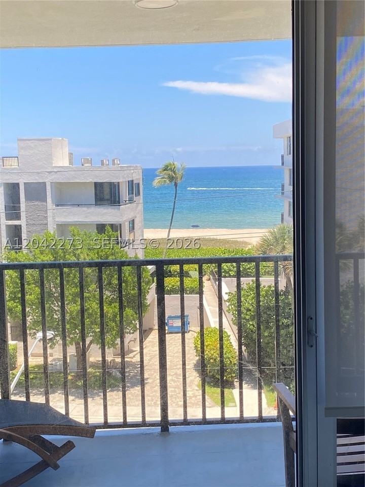 531 N Ocean Blvd #611 - Photo 3 of 34