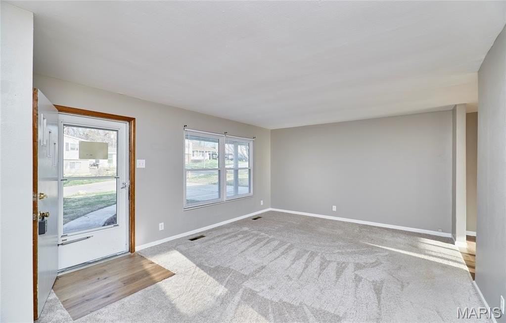3204 Bristol Hall Dr - Photo 5 of 32
