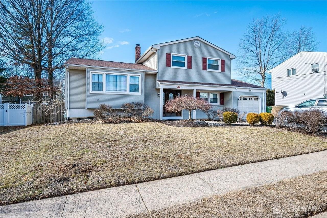 79 Beechwood Ave - Photo 2 of 35