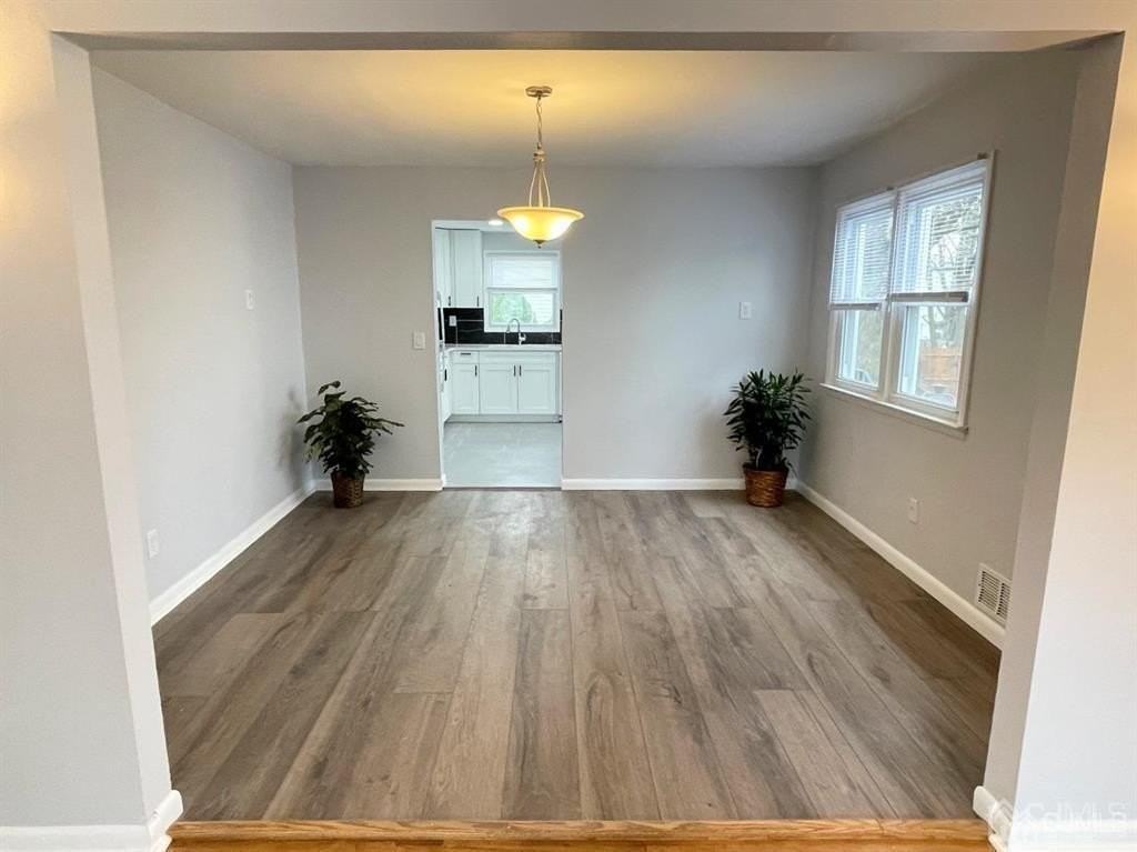 34 Cedar Ave - Photo 6 of 26
