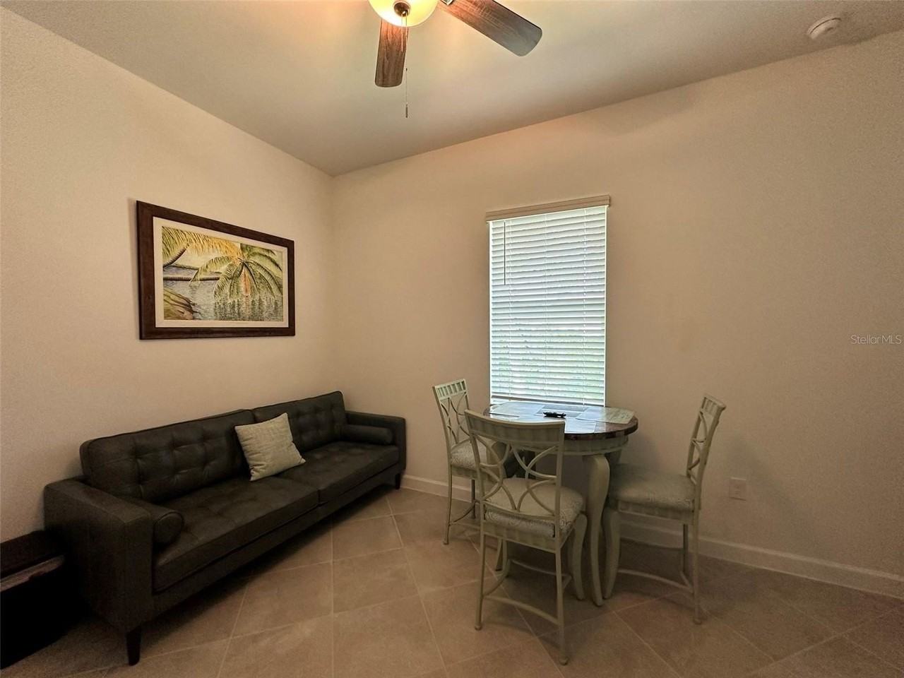 13372 Journal Ln - Photo 4 of 5