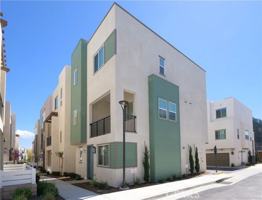 featured image of 1645 Hornet Dr