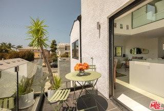 2225 4th St #A - Photo 7 of 8