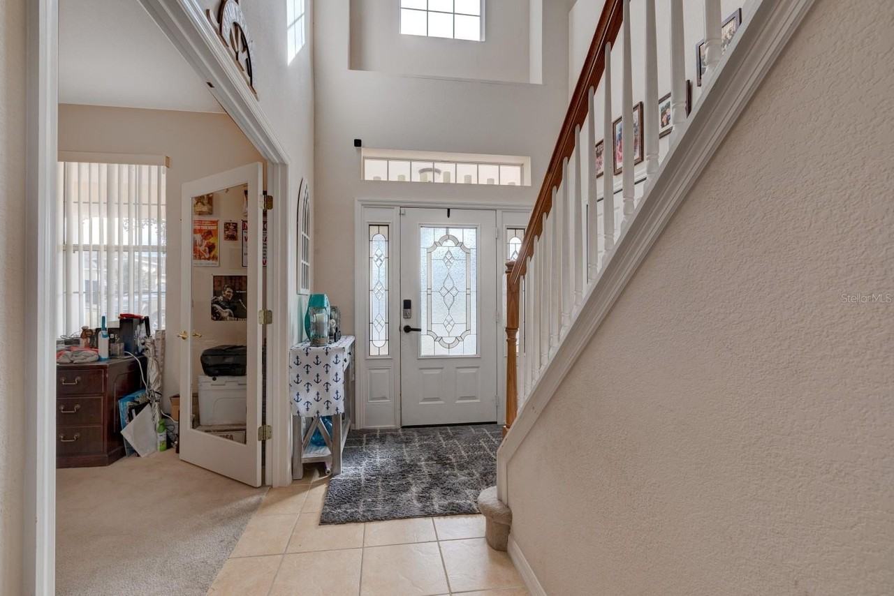 3161 Poppy Hill Rd - Photo 4 of 28