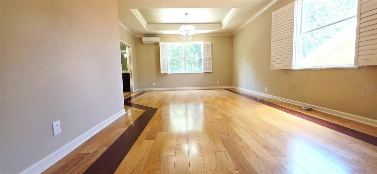 230 W Tarrington Dr - Photo 5 of 16