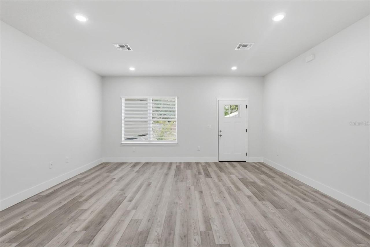 16487 Se 89th Ter - Photo 5 of 46