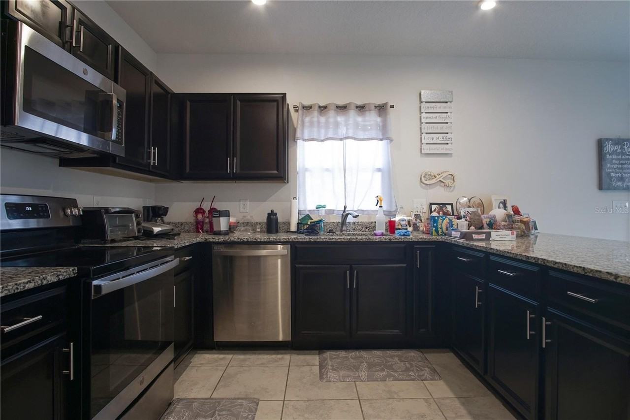 181 Silver Maple Bnd - Photo 7 of 20