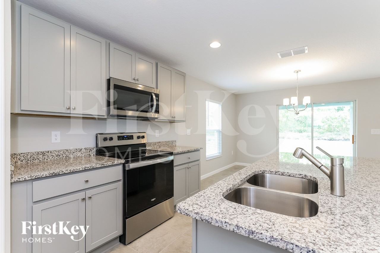 192 Southern Breeze Loop - Photo 5 of 16