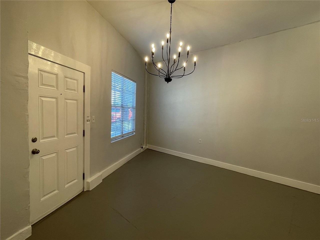 2305 W Texas Ave #5 - Photo 2 of 50