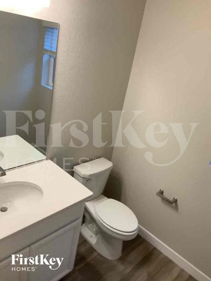 11123 Murrelet Dr - Photo 7 of 15