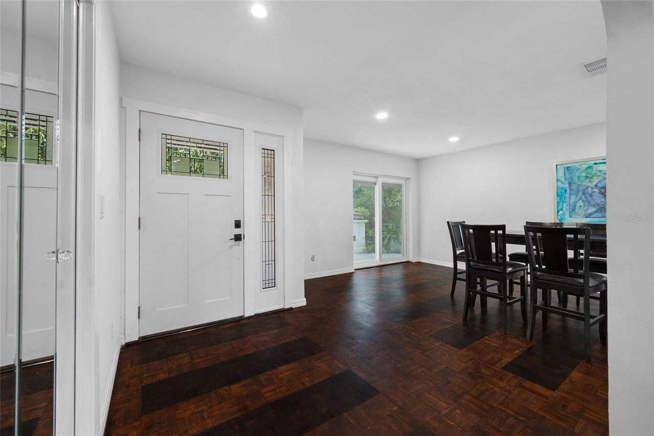 1764 Linwood Cir - Photo 5 of 50
