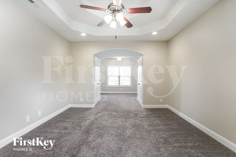1315 Golden Eagle Way - Photo 7 of 15