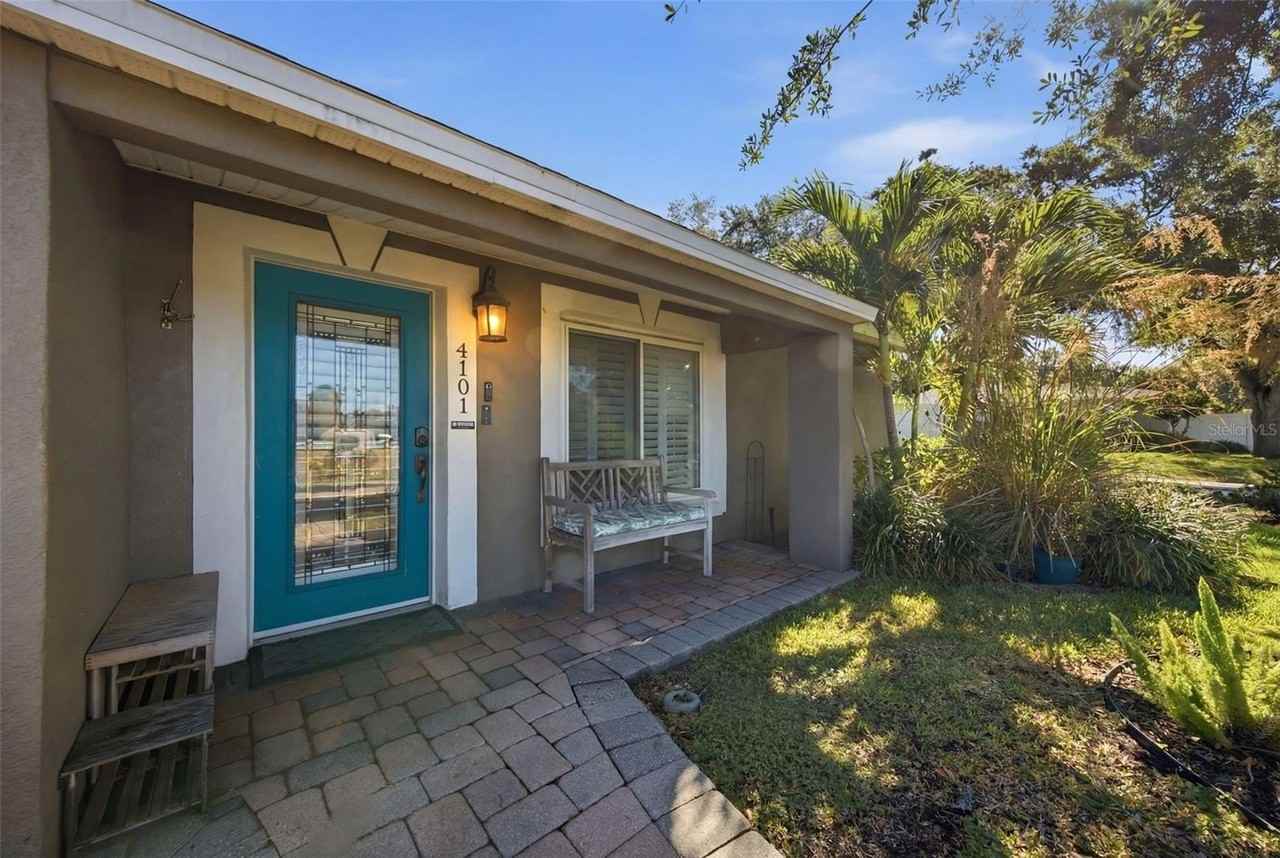 4101 W Neptune St - Photo 2 of 33