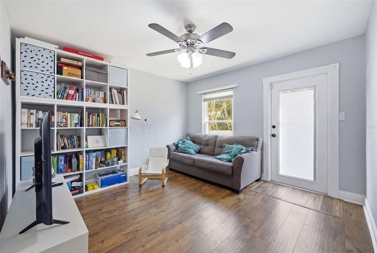 4101 W Neptune St - Photo 5 of 33