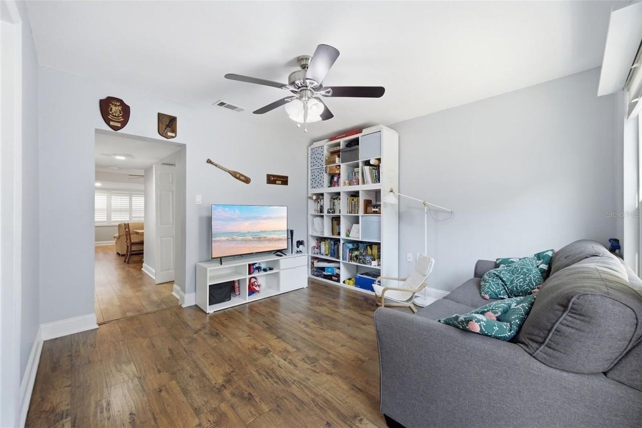 4101 W Neptune St - Photo 6 of 33