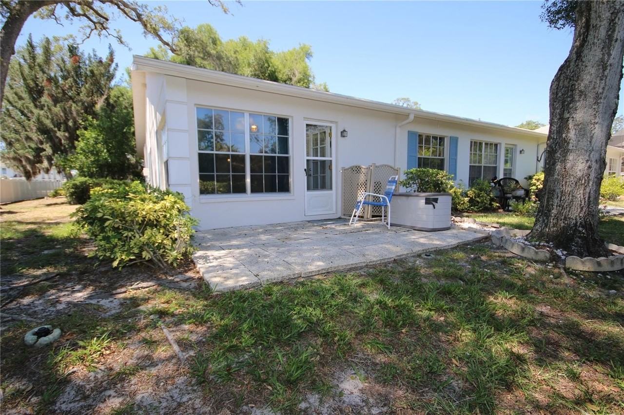 1535 Nursery Rd #403 - Photo 4 of 24