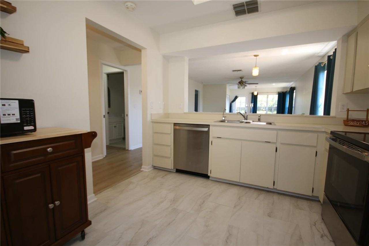 1535 Nursery Rd #403 - Photo 5 of 24