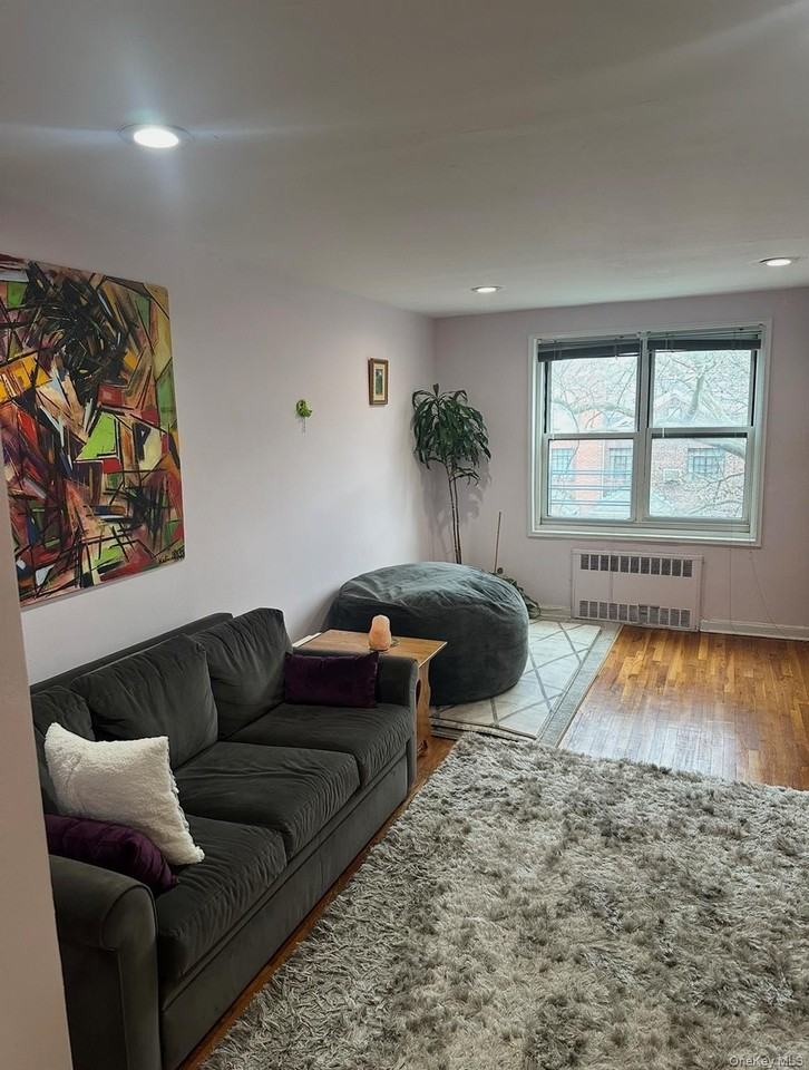 3410 75th St #3L - Photo 2 of 13