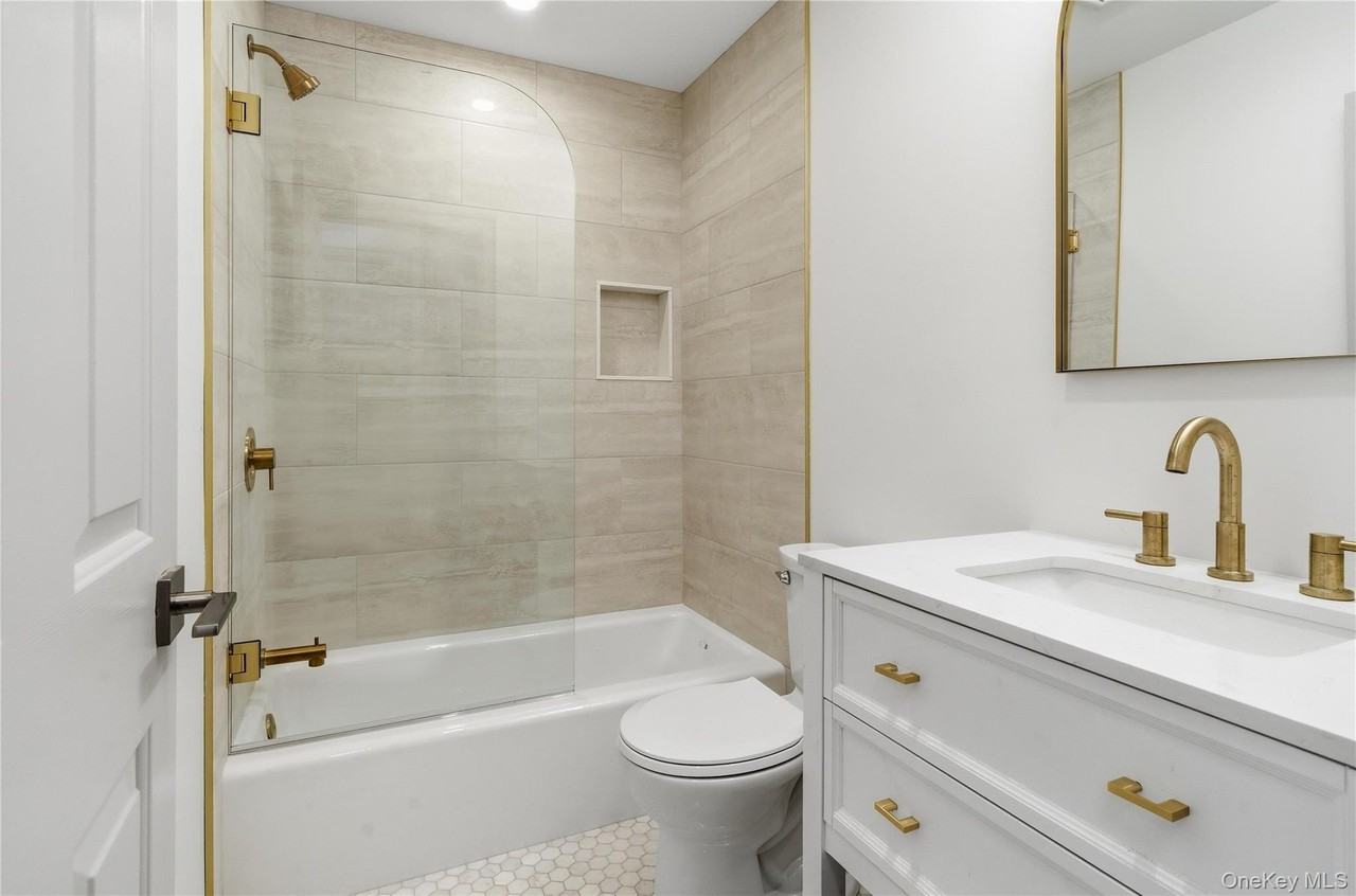 336 2nd St - Photo 3 of 6