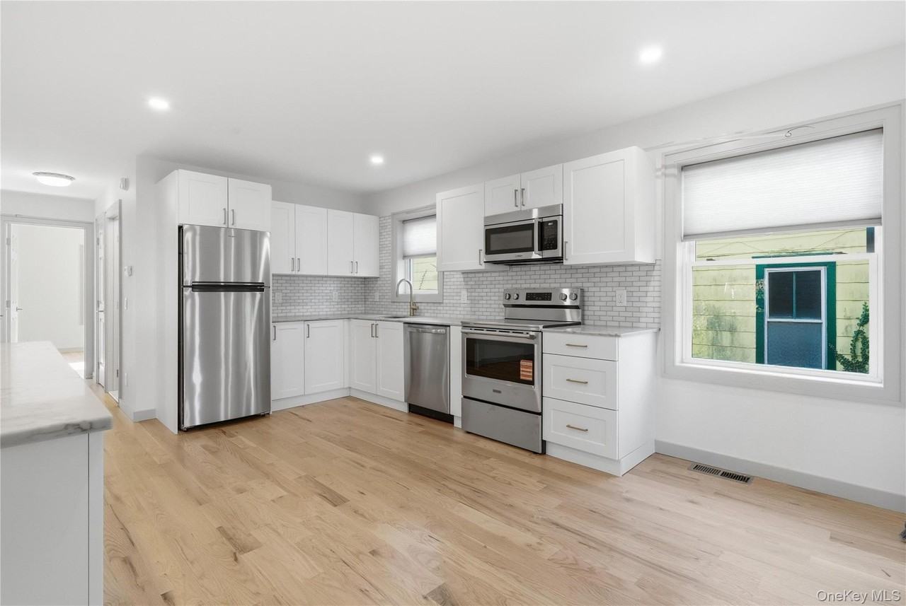 336 2nd St - Photo 6 of 6